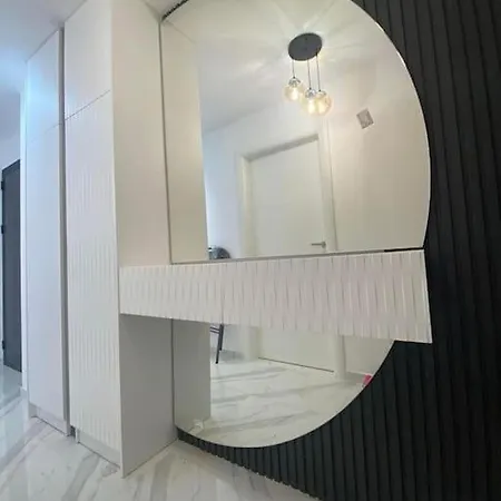 Luxury Bella Apartment