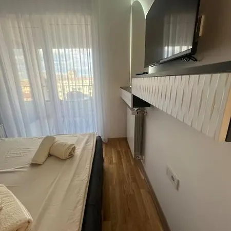 Apartment Luxury Bella *